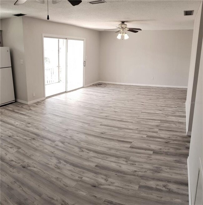 Building Photo - 2707 41st Ave S