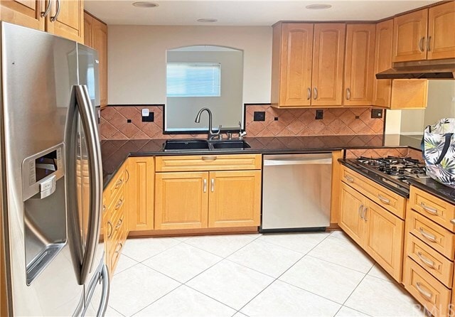 Building Photo - 9225 Talbert Ave