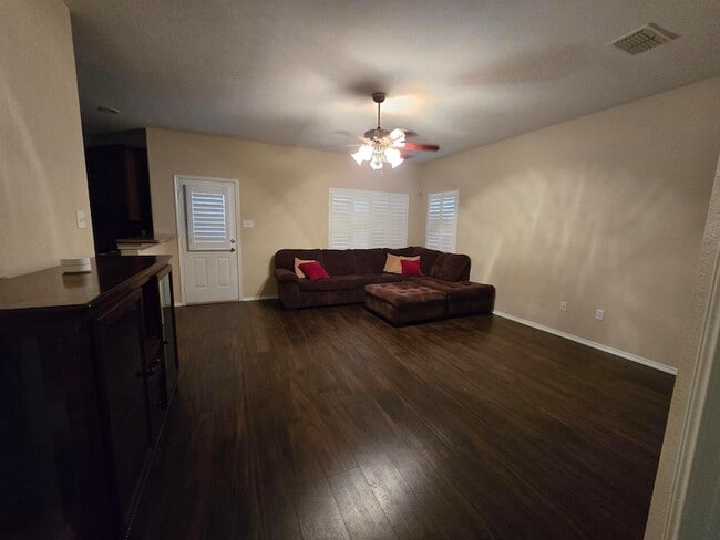Building Photo - 123 Veracruz Dr