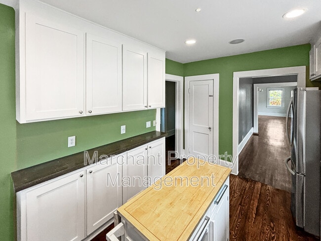 Building Photo - 312 Briarcliff Dr