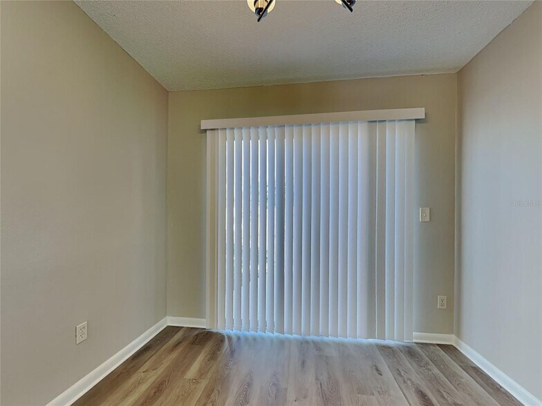 Building Photo - 646 Pine Forest Dr