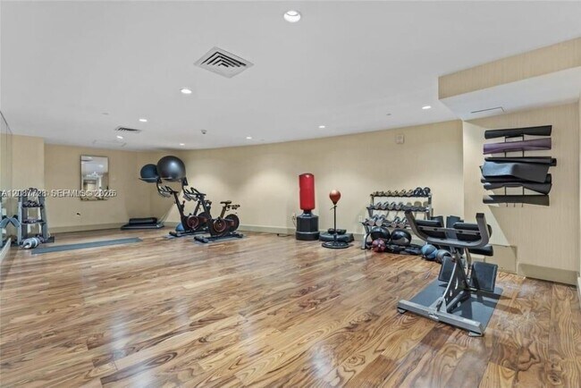Building Photo - 50 Biscayne Blvd