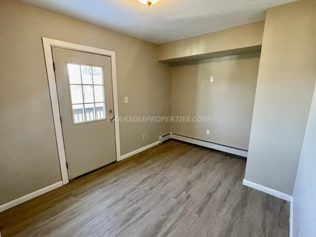 Building Photo - 1310 Amherst St