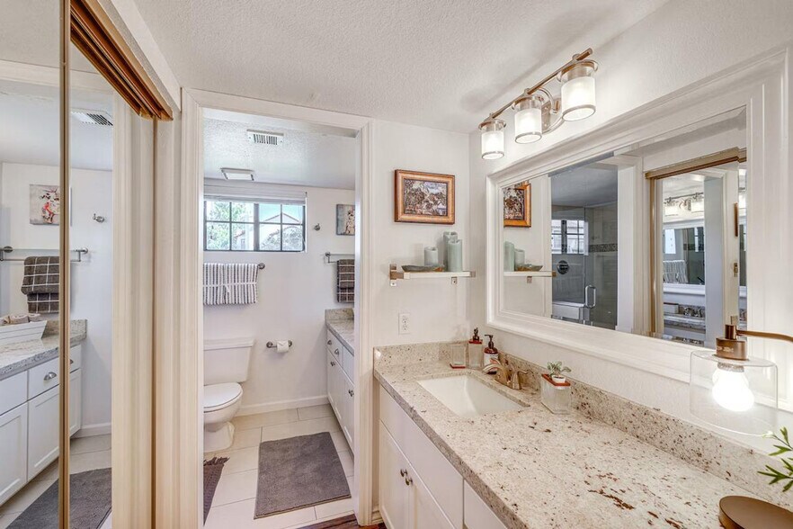 Building Photo - 11011 N 92nd St