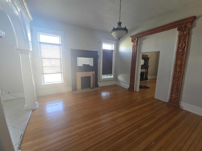 Building Photo - 501 Prospect St