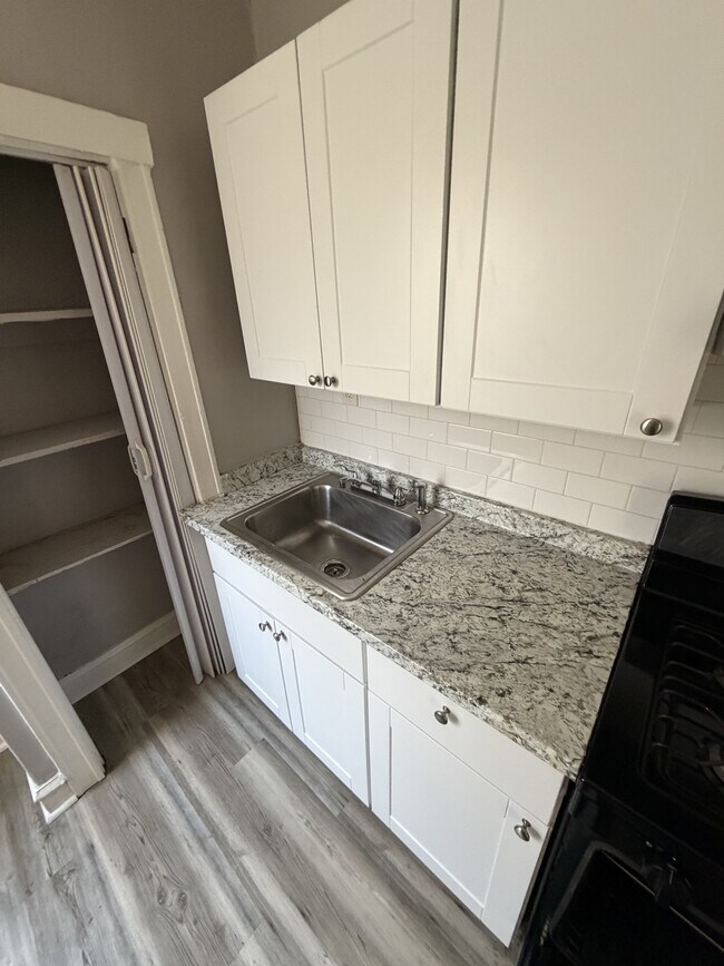 Building Photo - 6529 Torresdale Ave