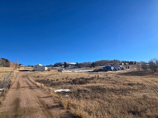 Building Photo - 432 Grandview Dr