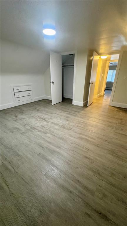 Building Photo - 39 Hillview Ave