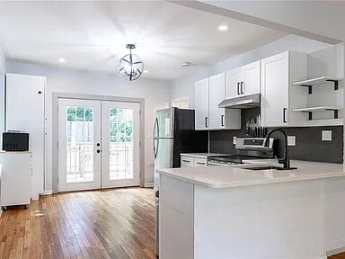 Building Photo - 3814 Wayne Ave