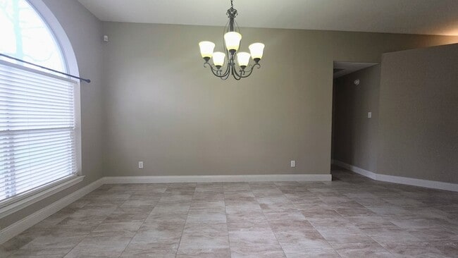 Building Photo - 20838 Kings Clover Ct