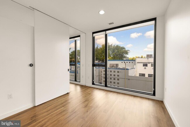 Building Photo - 57 N Street NW Unit 331