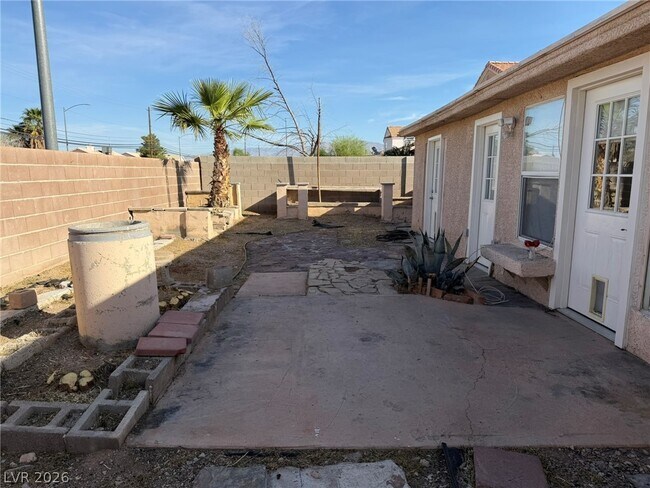 Building Photo - 3503 Oberon Ln