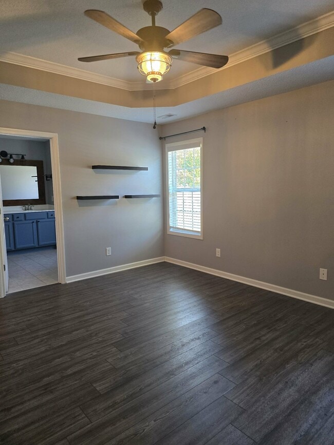 Building Photo - 131 Regatta Way