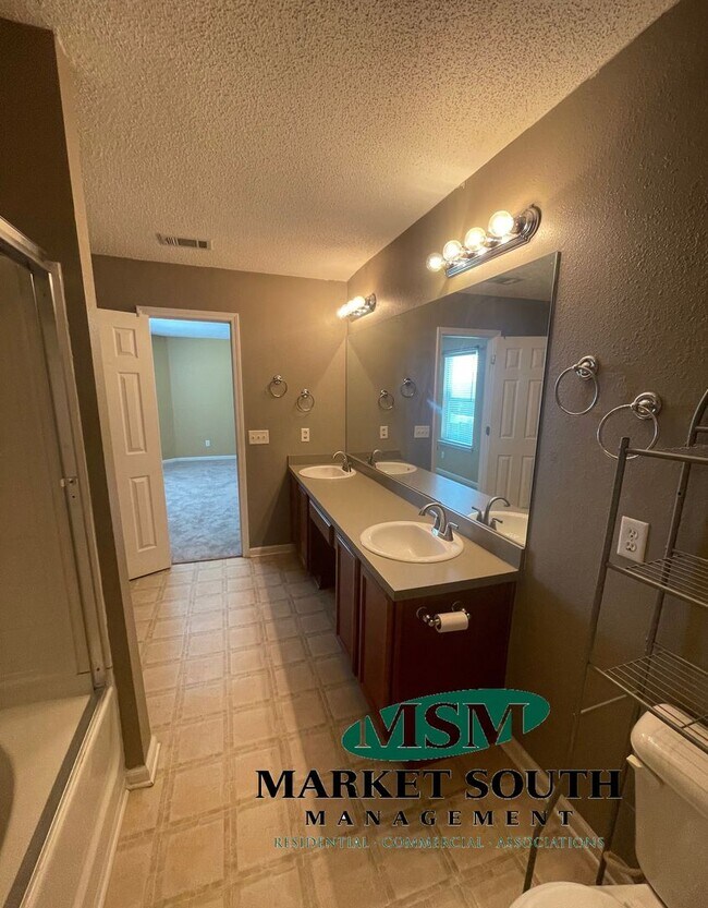 Building Photo - **APPLICATION PENDING! WEST CHATHAM - LAKE...