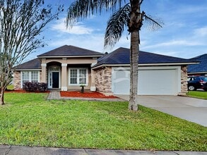 Building Photo - 1943 Wages Way S