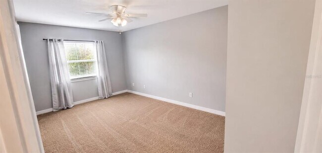 Building Photo - 9919 Turf Ct