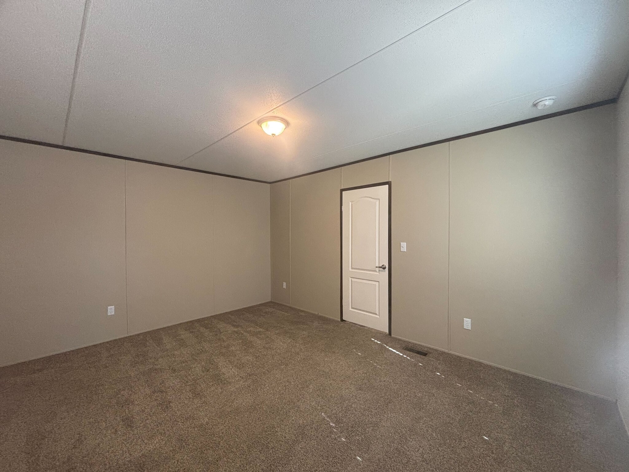 Building Photo - 123 Norene St