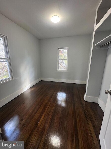 Building Photo - 4253 N 17th St