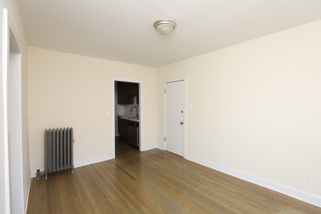Building Photo - 2639 N Spaulding Ave