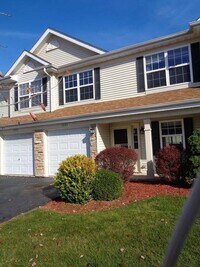 Building Photo - 1725 W Chrysler Dr