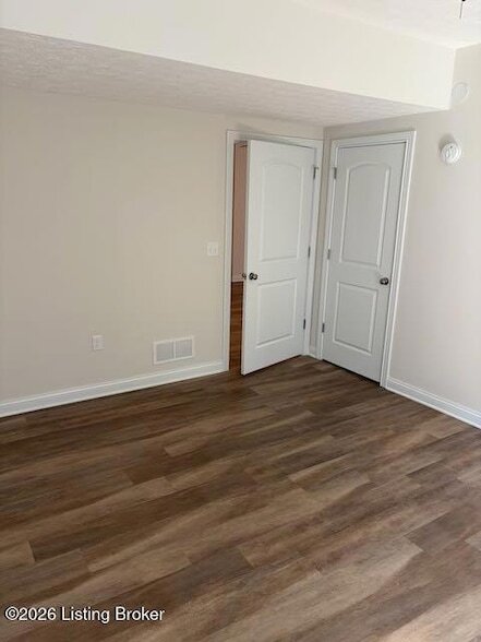 Building Photo - 401 Butterfield Dr