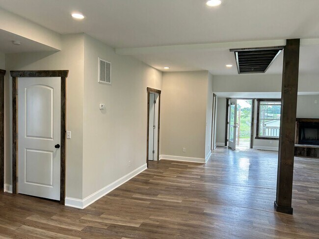Building Photo - 3269 Fords Mill Rd