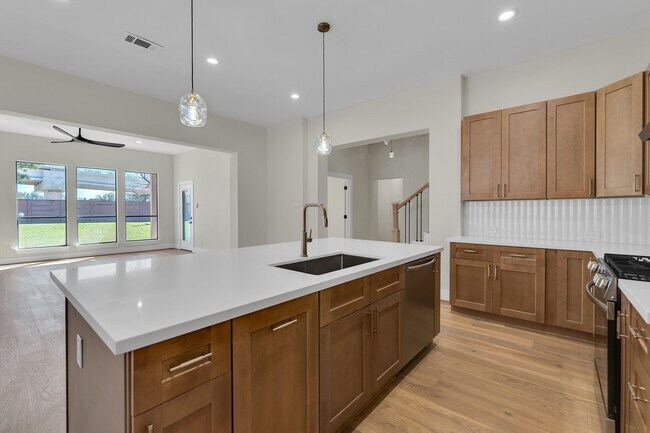 Building Photo - 23135 Tranquil Spring Ln
