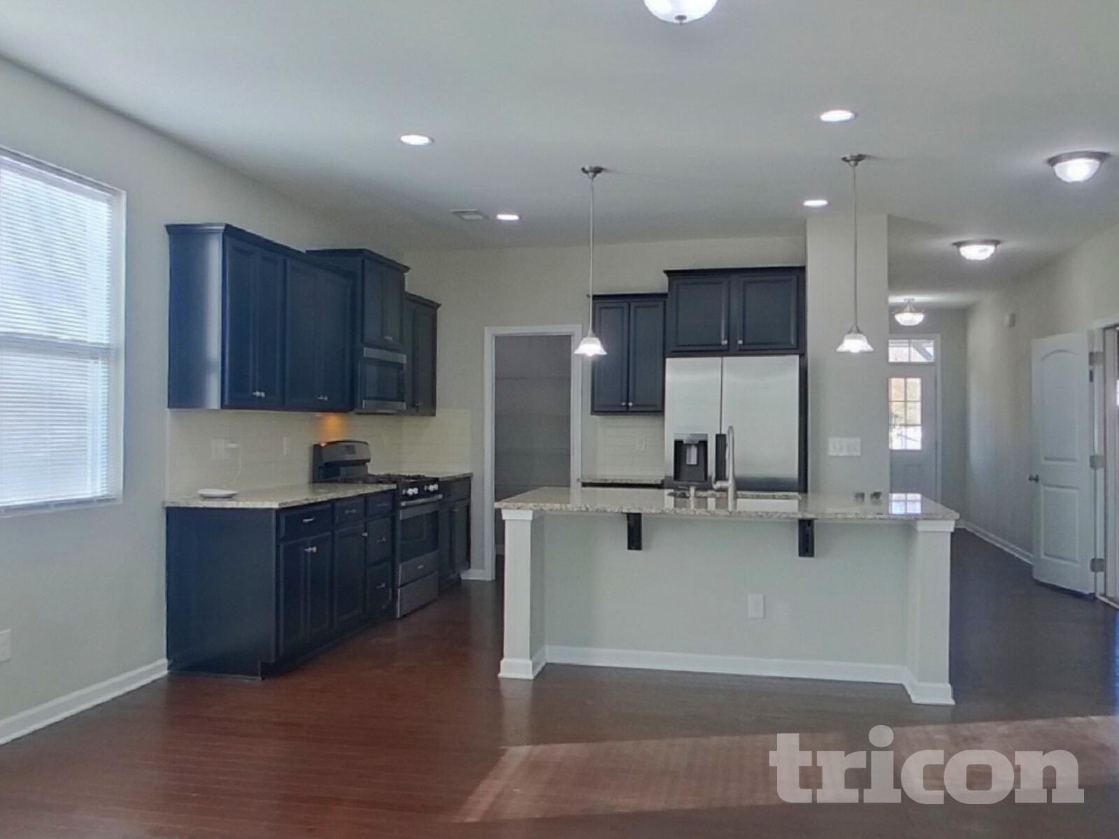 Building Photo - 1418 Kings Grove Dr