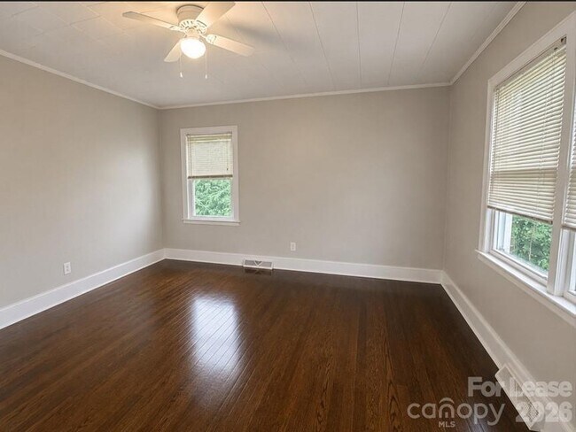 Building Photo - 800 Mt Holly-Huntersville Rd