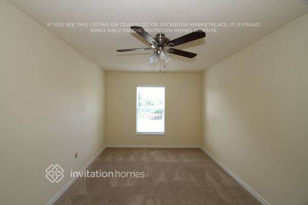Building Photo - 3099 Blaine Cir