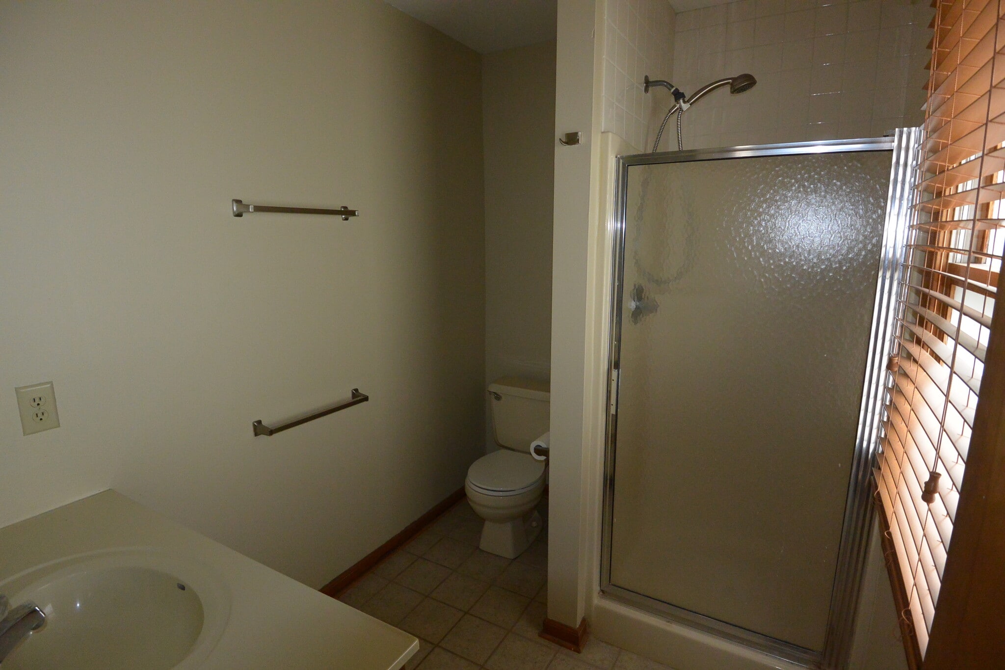 Building Photo - 6156 Haverford Ave