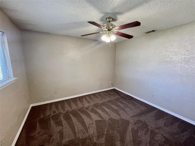 Building Photo - 1105 Valley View Dr