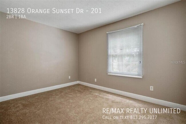 Building Photo - 13828 Orange Sunset Dr