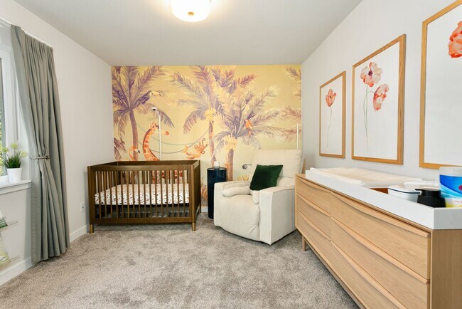 Building Photo - Gorgeous House in a Family-Friendly neighb...