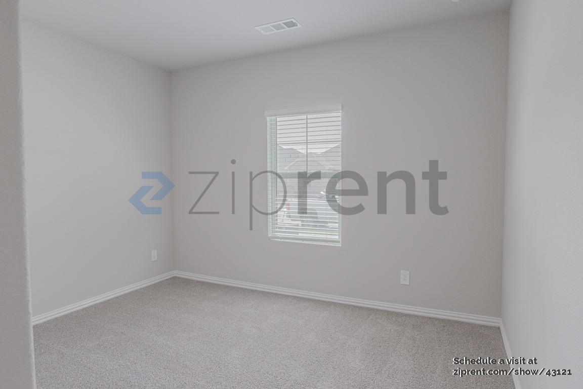 Building Photo - 3907 Edmondson Dr
