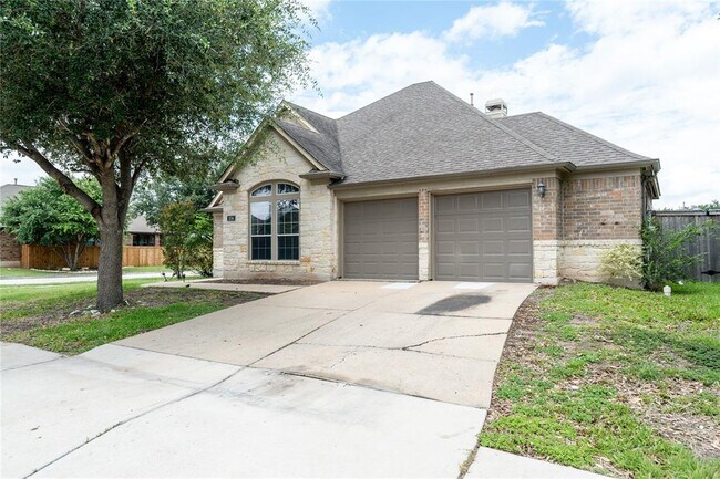 Building Photo - 11516 Sunny Creek Ln
