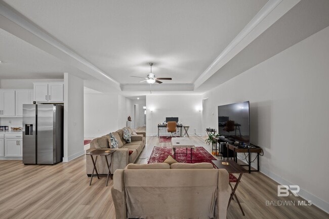 Building Photo - 25299 Thistle Chase Dr