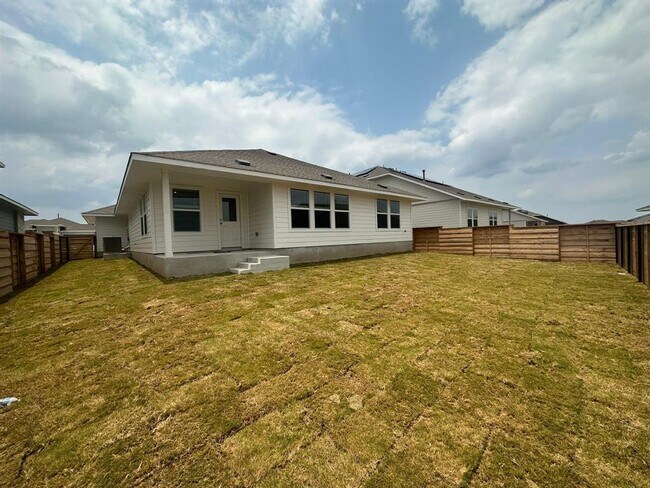 Building Photo - 176 Jeffers