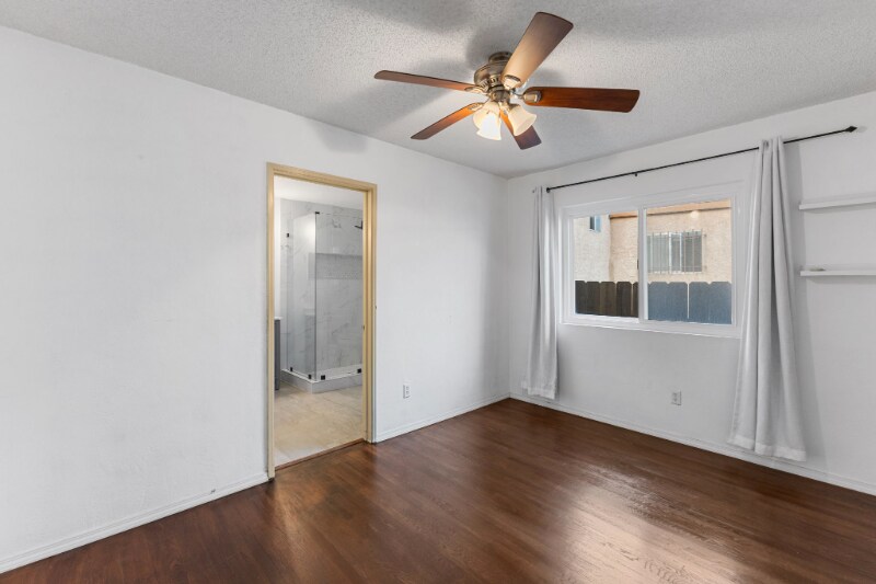 Building Photo - 5537 Lauretta St