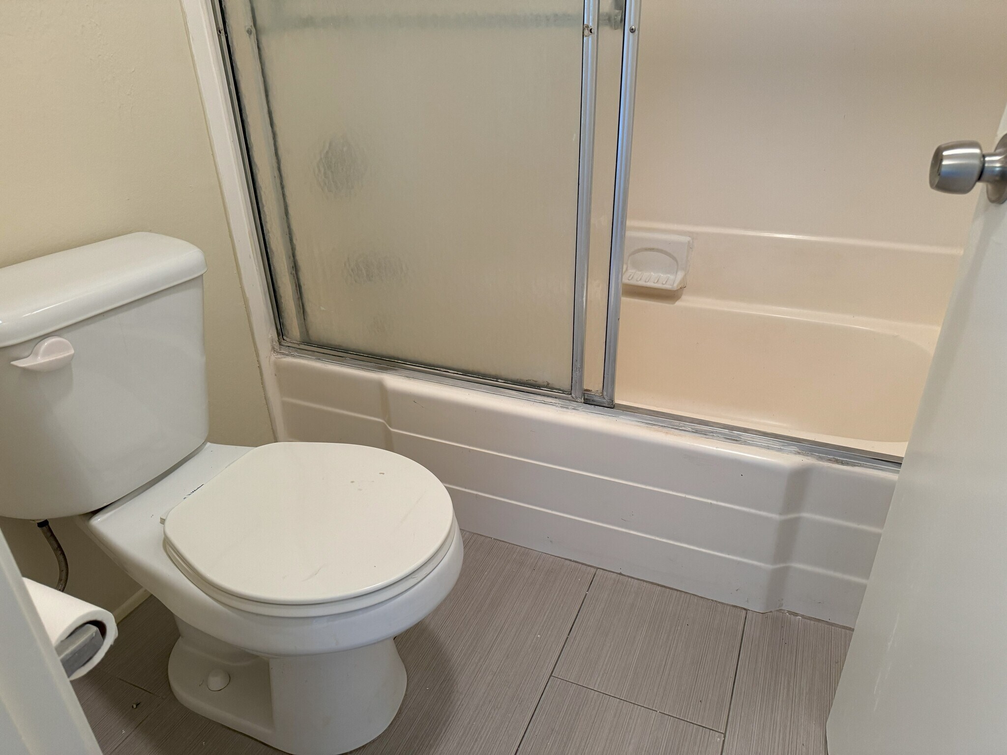 Building Photo - 4323 Caminito del Diamante