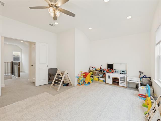 Building Photo - 7117 Talon Dr