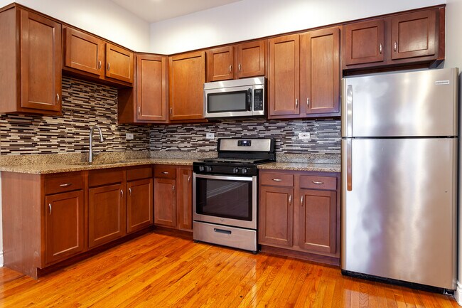 Building Photo - 4610 S Marshfield Ave