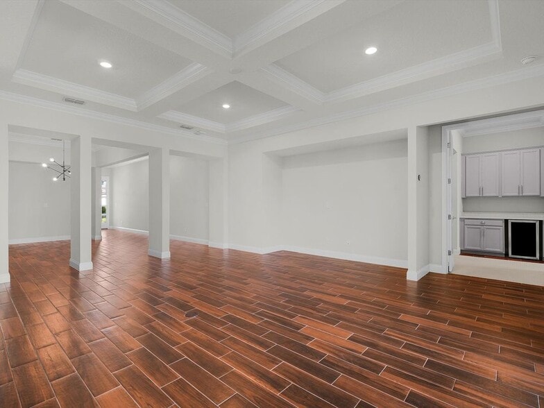 Building Photo - 13461 Lucena Ln