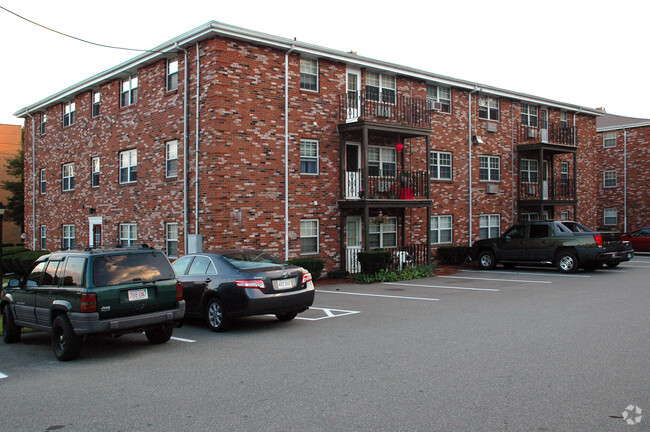 Building Photo - New Englander Apartments