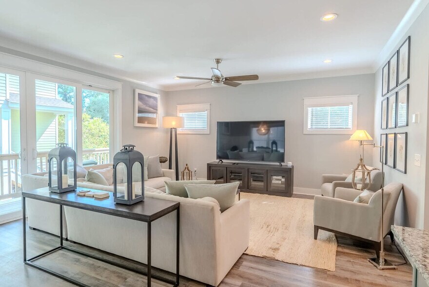 Building Photo - 52 Sandcastle Ct