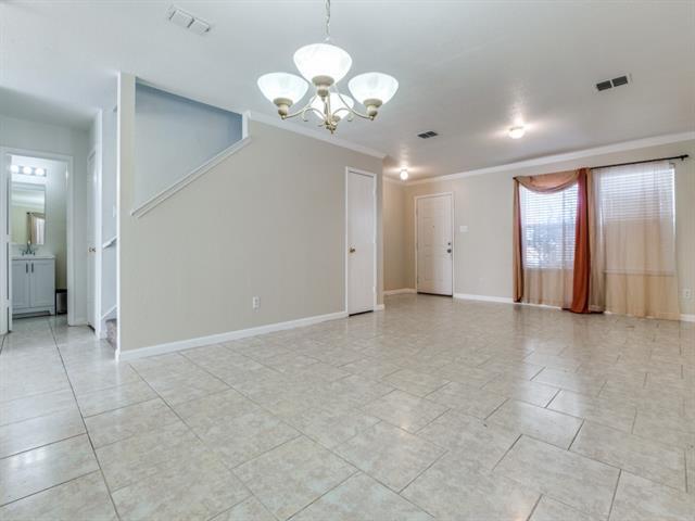 Building Photo - 740 Lovern St