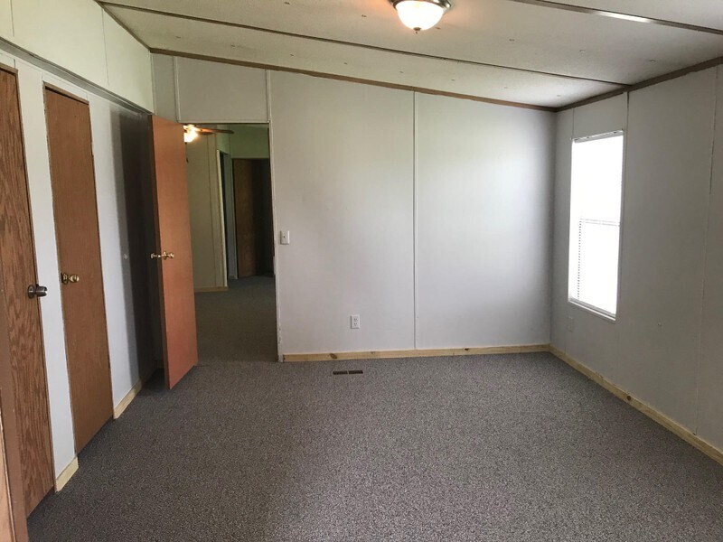 Building Photo - 911 AL-165