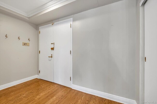 Building Photo - 100 Cutter Mill Rd