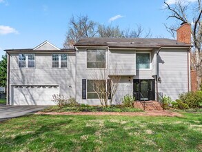 Building Photo - "Spacious 5-Bed Haven on Cedarest Rd – Where Comfort Meets Convenience in Fairfax!"