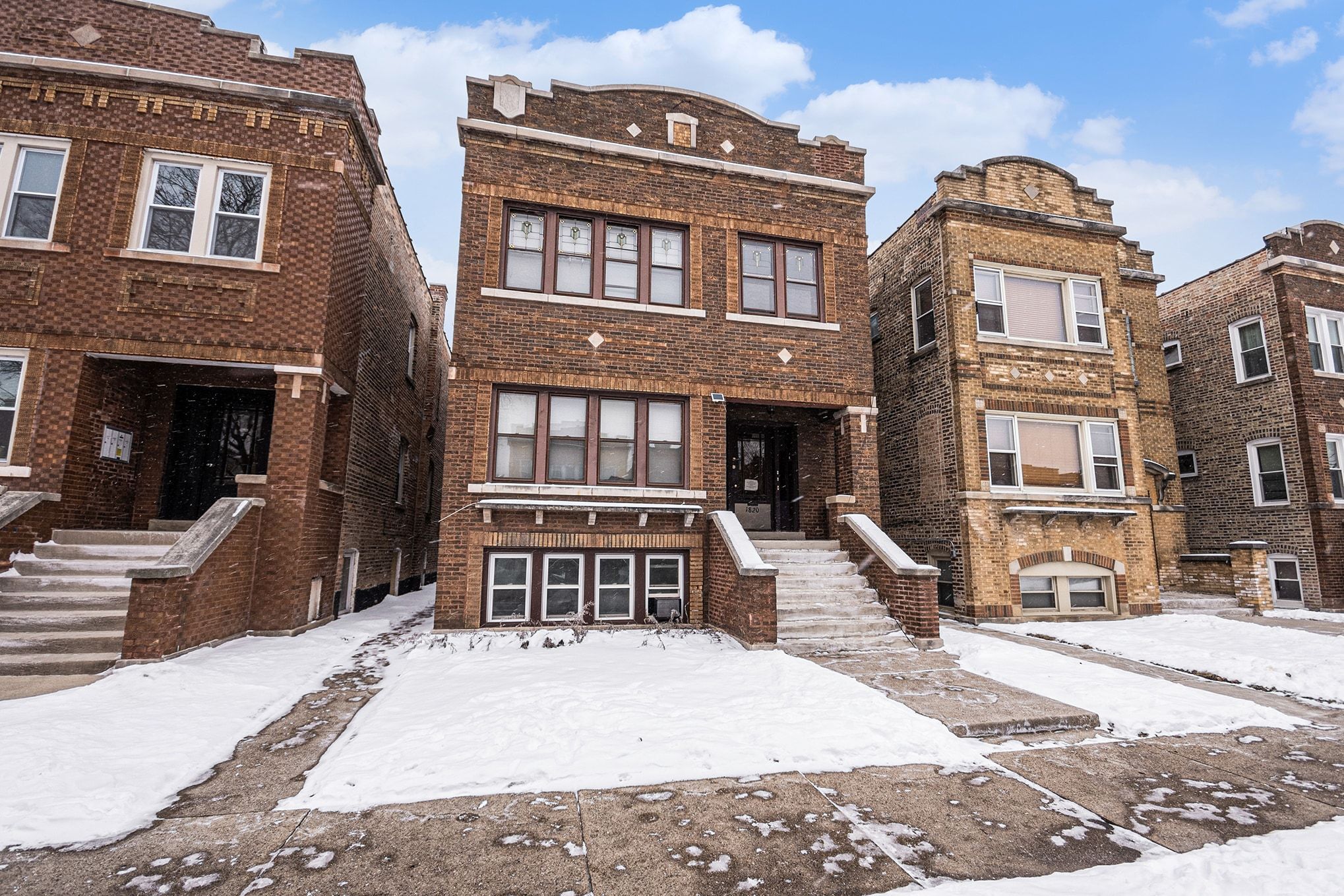 Front of Building - 1820 Grove Ave